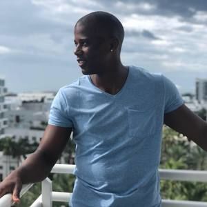 Meet your Posher, Joshua